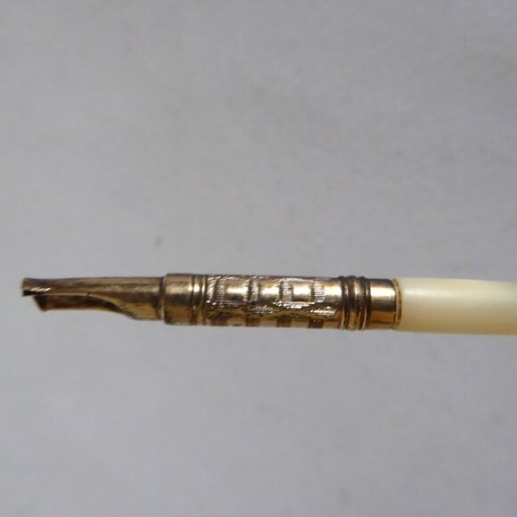 VINTAGE L.W. F. & Co. MOTHER OF PEARL GOLD PLATED QUILL PEN INK DIP PEN HOLDER - Picture 7 of 11